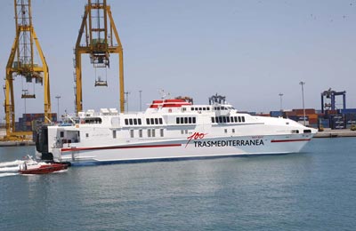 Ferry de alta velocidad de Trasmediterránea